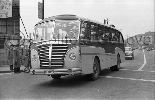 AUTOBUS TURISTICO