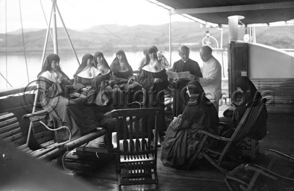 PASSEGGERI DEI TRANSATLANTICI 