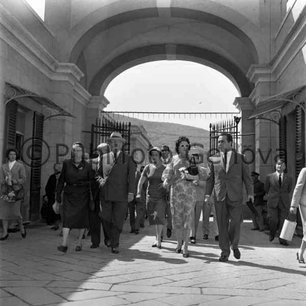 HARRY S. TRUMAN A GENOVA