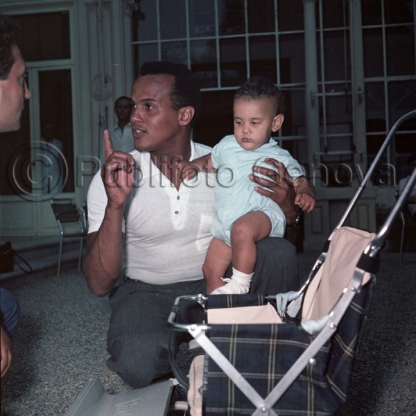 HARRY BELAFONTE
