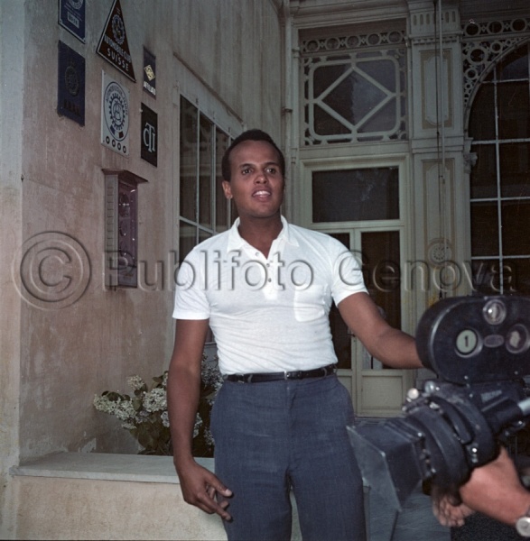 HARRY BELAFONTE