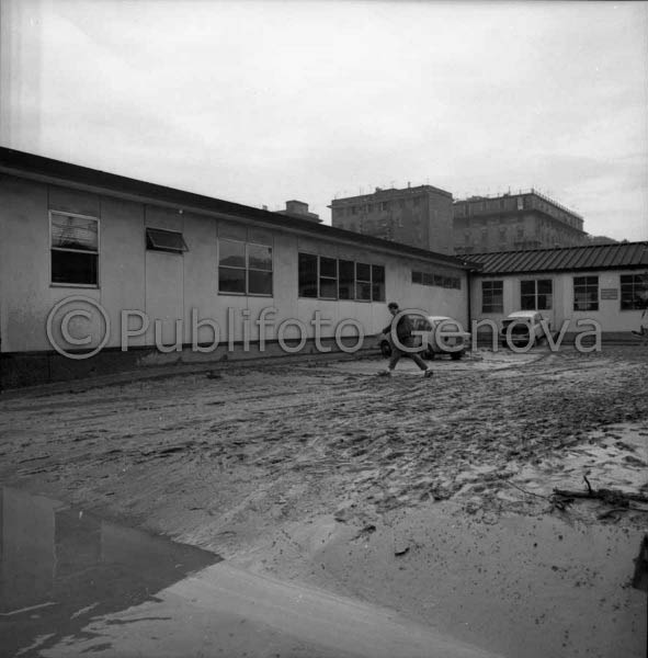 ITALSIDER - DANNI DELL'ALLUVIONE