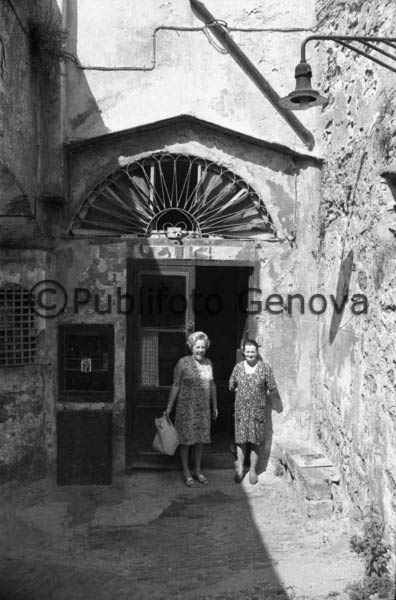IL QUARTIERE DI BORGO LANAIOLI/VIA MADRE DI DIO