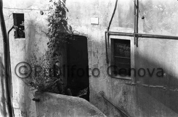 IL QUARTIERE DI BORGO LANAIOLI/VIA MADRE DI DIO