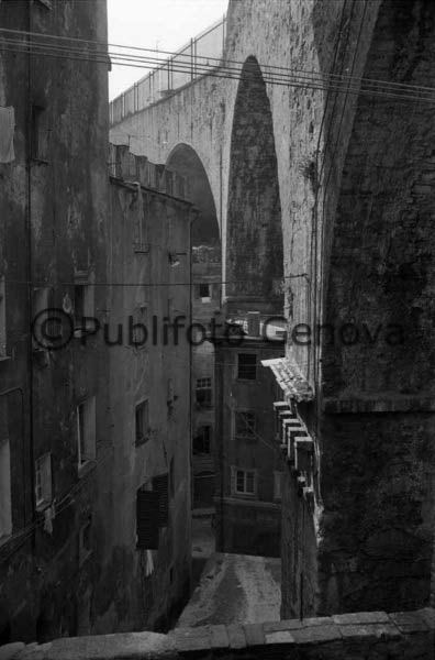 IL QUARTIERE DI BORGO LANAIOLI/VIA MADRE DI DIO