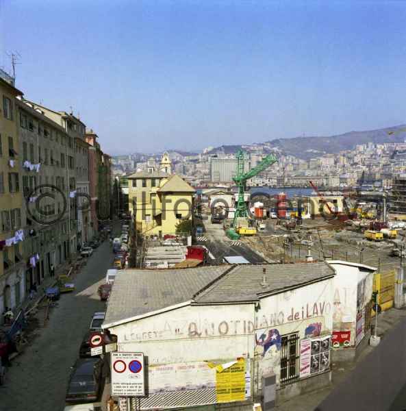 DEMOLIZIONI AREA EXPO 1992